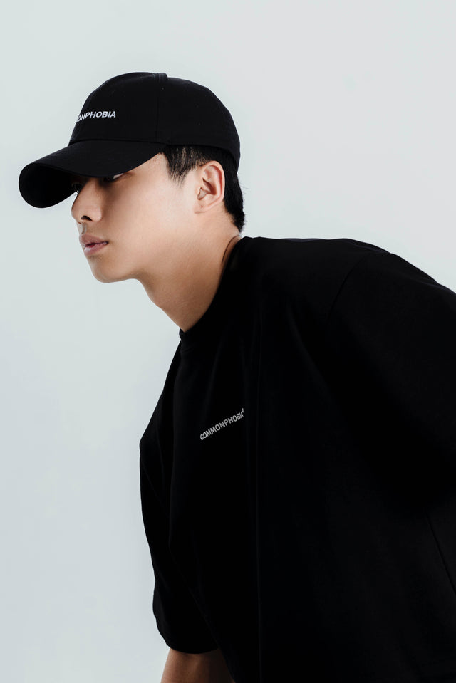 SIGNATURE BLACK CLASSIC LOGO T-SHIRT