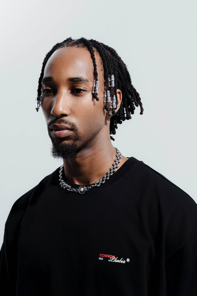 SIGNATURE BLACK CMPB. LOGO T-SHIRT - CHERRY