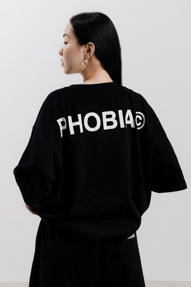 SIGNATURE BLACK PREMIUM LOGO T-SHIRT