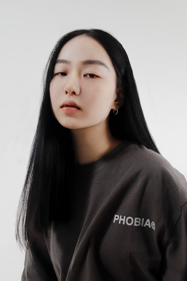 SHADOW GRAY PREMIUM LOGO T-SHIRT